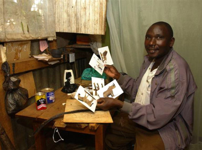 肯尼亞難民父親重建生活