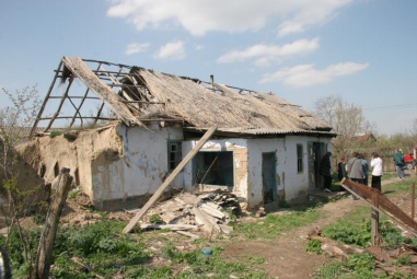 Some of Transnistria’s poorest live in rundown dwellings like this. Our partners found children living alone in broken houses, suffering particularly through cold winters.