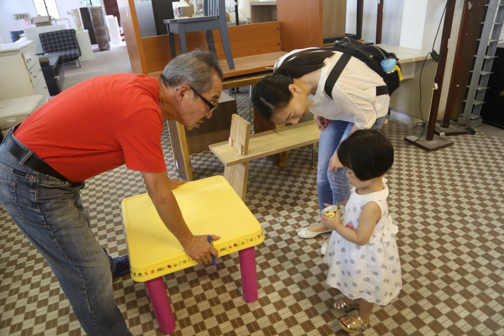 Switching on the lights for Hong Kong families