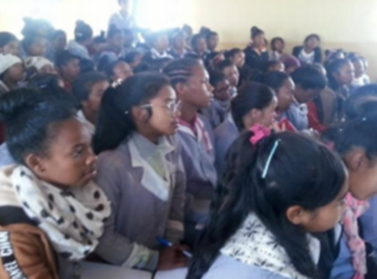 Madagascar: Empowering community youth