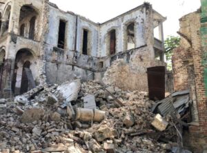 Haiti earthquake appeal / https://www.crossroads.org.hk/wp-content/uploads/2021/08/Haiti_Earthquake_10.jpg